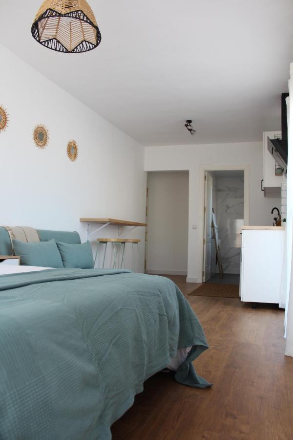 Brand New Studio With Terrace And Bbq Close To City Center Málaga Esterno foto